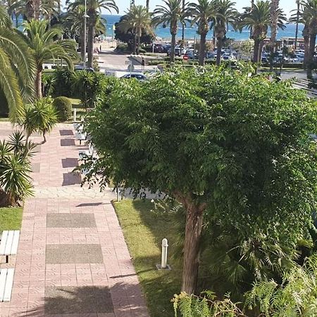 Encantadora Vivienda En El Paseo Maritimo De سالو المظهر الخارجي الصورة