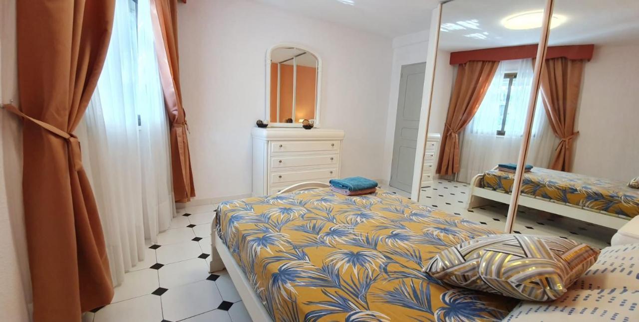Encantadora Vivienda En El Paseo Maritimo De سالو المظهر الخارجي الصورة