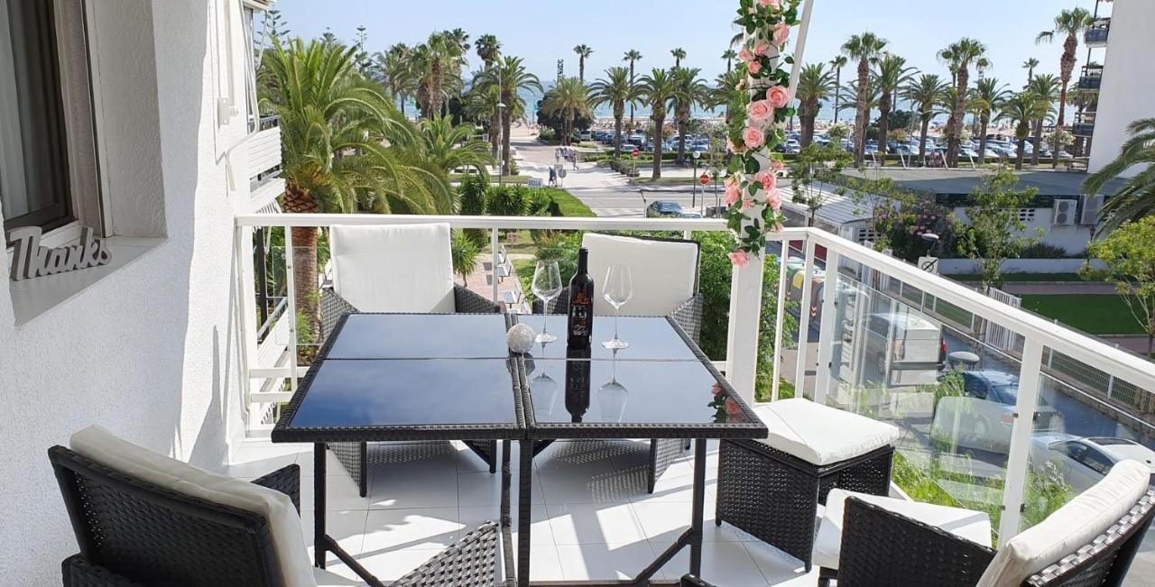 Encantadora Vivienda En El Paseo Maritimo De سالو المظهر الخارجي الصورة