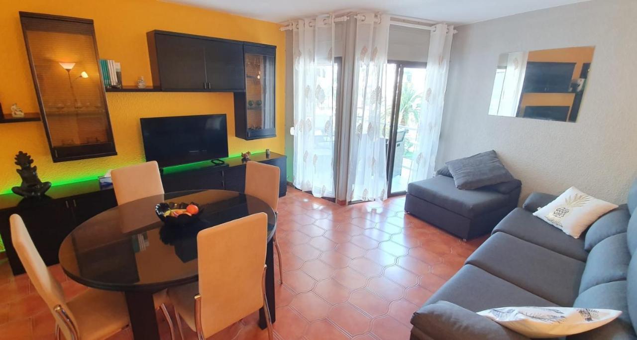 Encantadora Vivienda En El Paseo Maritimo De سالو المظهر الخارجي الصورة